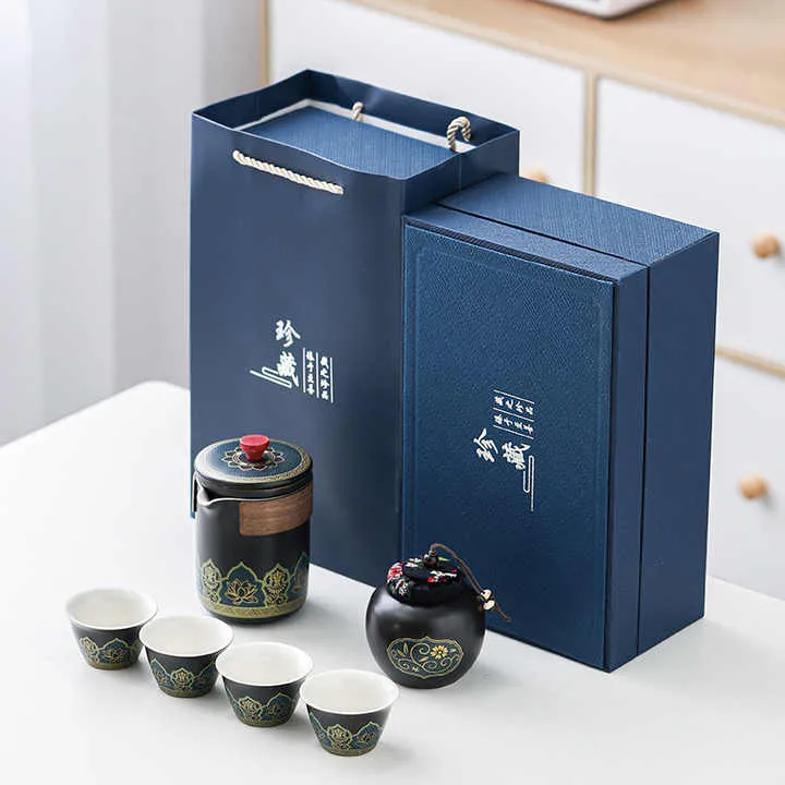 هدايا الأعمال الكل في واحد المحمولة الصغيرة . All-in-one business gifts portable small portable and