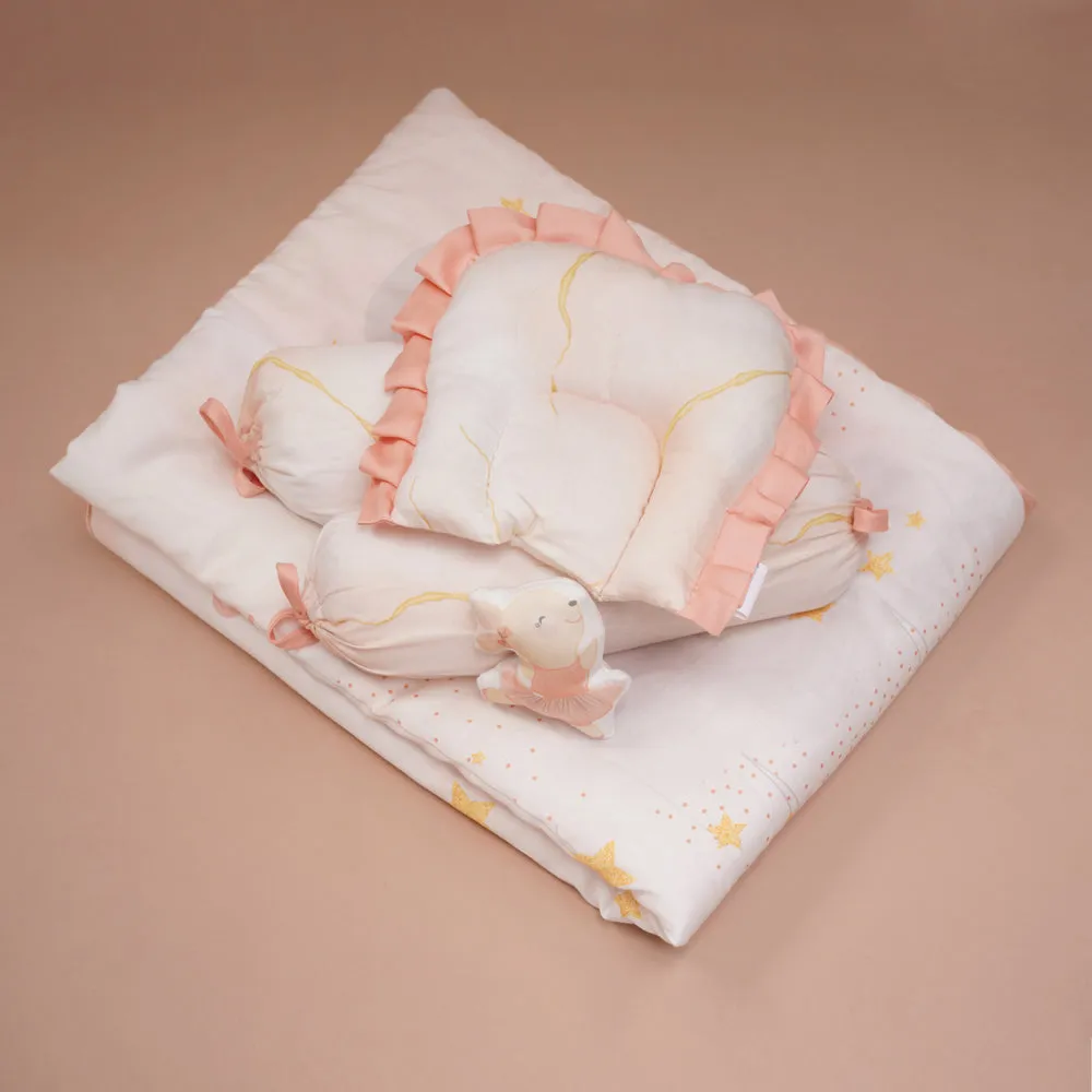 Fancy Fluff 6 PC Organic New Born Bed Set - Day Dream